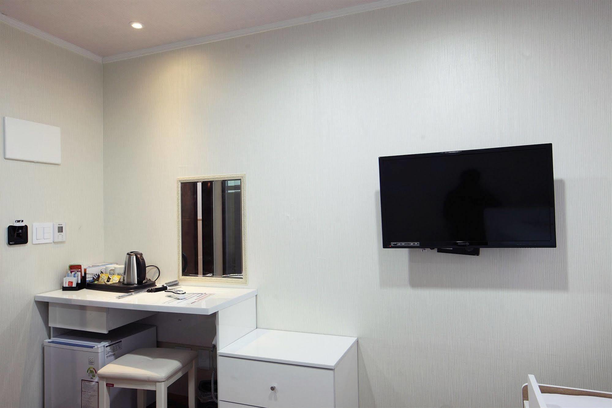 Chloe Guesthouse Gangnam Seoul Exteriör bild