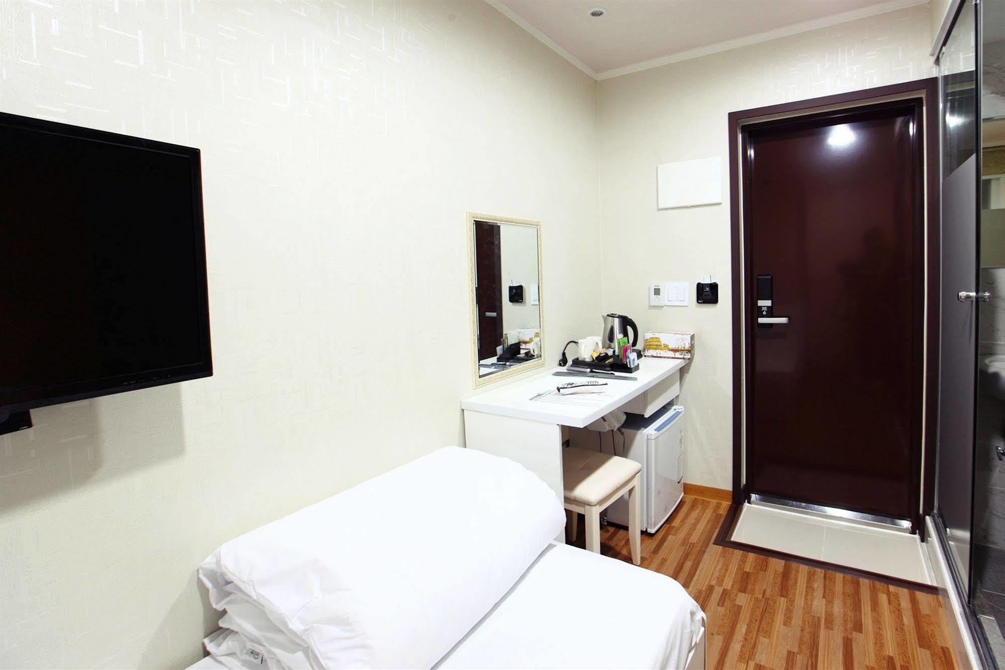 Chloe Guesthouse Gangnam Seoul Exteriör bild